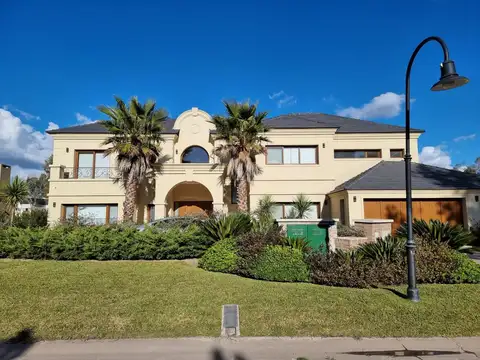 Casa en Venta en Saint Thomas, Countries y Barrios Cerrados en Esteban Echeverria