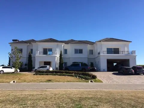 Casa en Venta en La Providencia Resort & Country Club, Canning