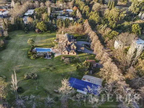 Casa en Venta en Altos Del Pilar, Countries y Barrios Cerrados en Pilar