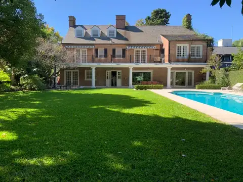Casa en Venta en Acassuso Libertador  /  Solis, Acassuso