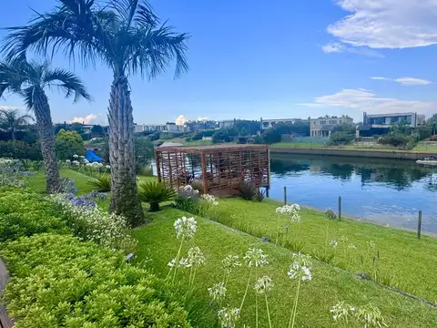 Casa en Venta en Albanueva, Countries y Barrios Cerrados en Tigre