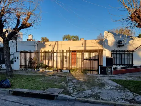 Casa en Alquiler en Villa Luzuriaga, Partido de La Matanza