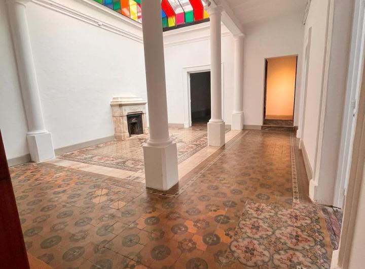 Local comercial · 341m² · 7 Ambientes