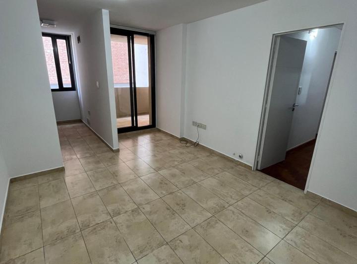 Departamento · 80m² · 4 Ambientes