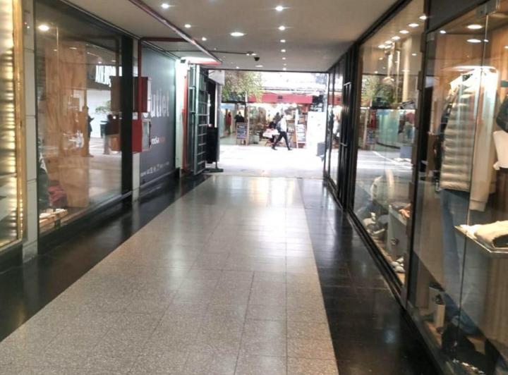 Local comercial · 70m² · 2 Ambientes
