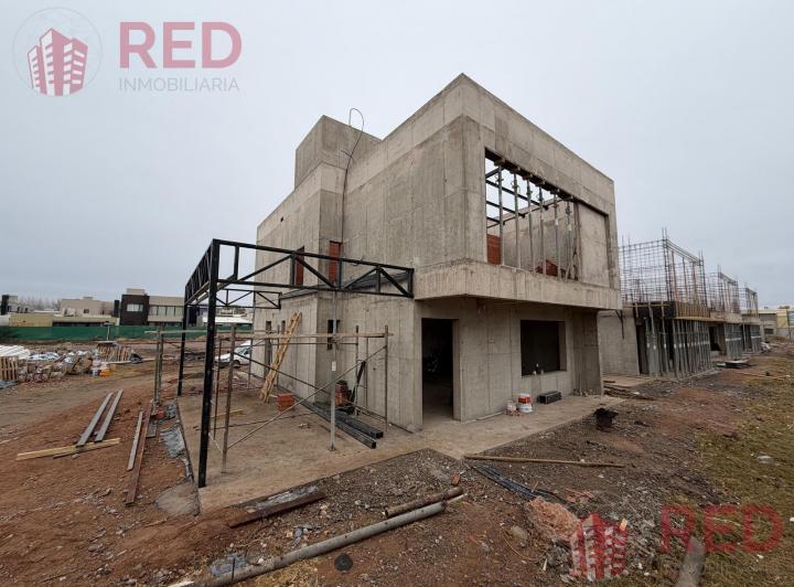 Casa · 147m² · 4 Ambientes