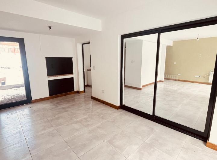 Departamento · 4 Ambientes · 1 Cochera