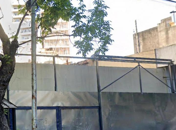 Terreno · 132m²