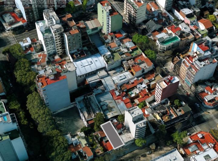 Terreno · 221m²