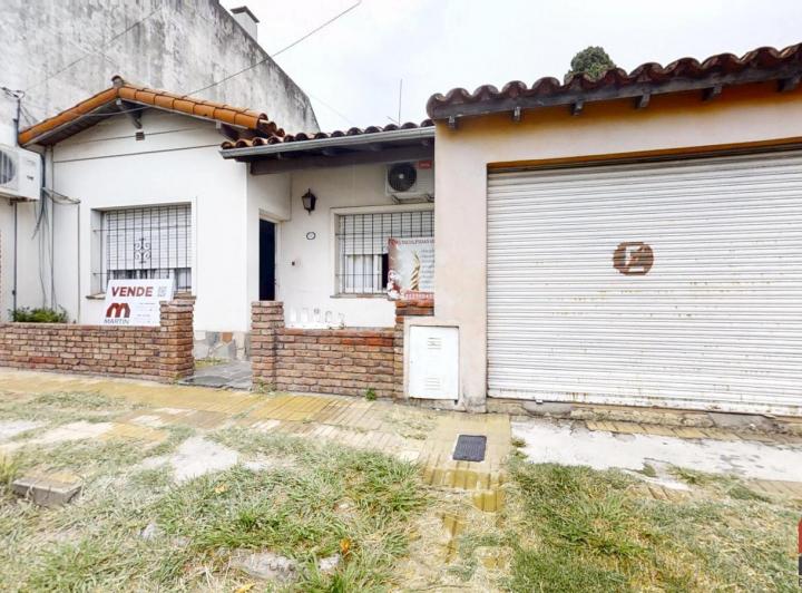 Terreno · 140m² · 4 Ambientes · 1 Cochera