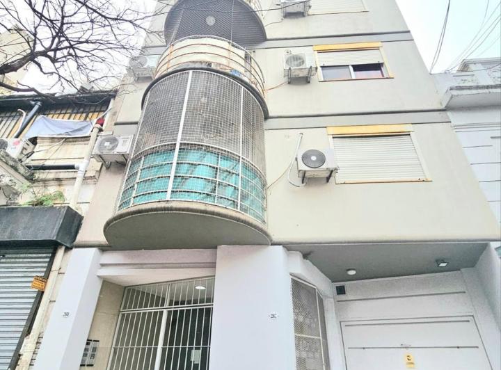 Departamento · 40m² · 2 Ambientes · 1 Cochera