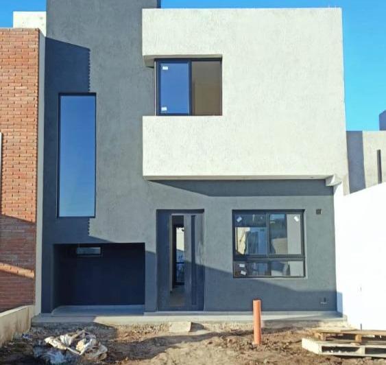 Casa · 118m² · 4 Ambientes