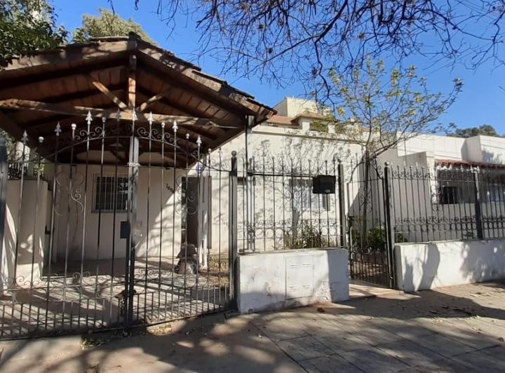 Casa · 177m² · 2 Ambientes