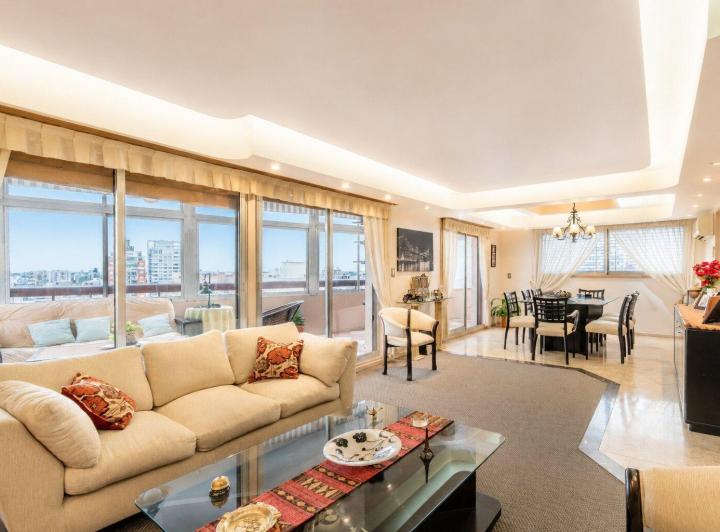 Departamento · 121m² · 4 Ambientes · 1 Cochera