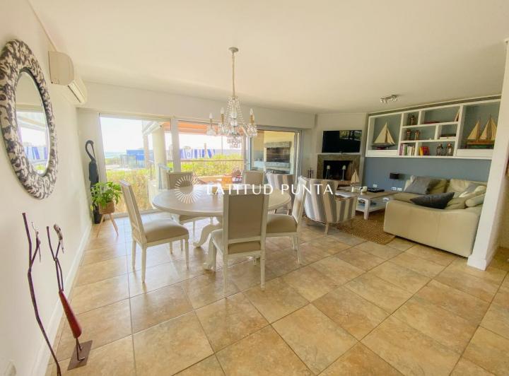 Departamento · 170m² · 5 Ambientes · 1 Cochera