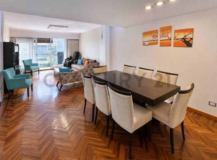 Departamento · 147m² · 5 Ambientes · 1 Cochera