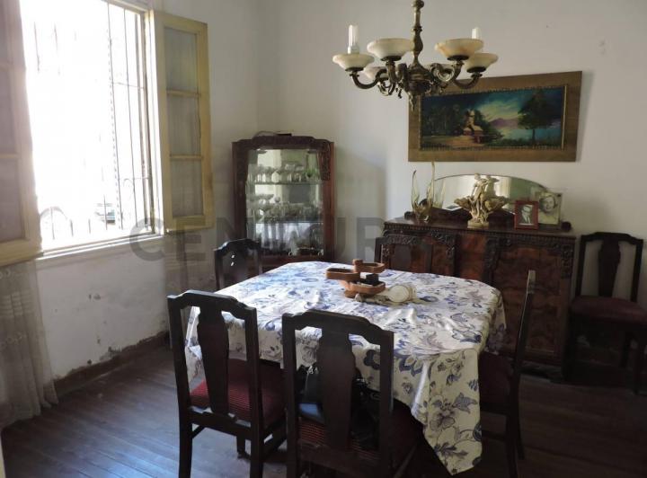 Casa · 111m² · 5 Ambientes