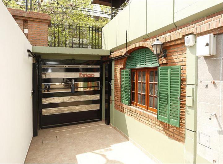 Casa · 215m² · 5 Ambientes