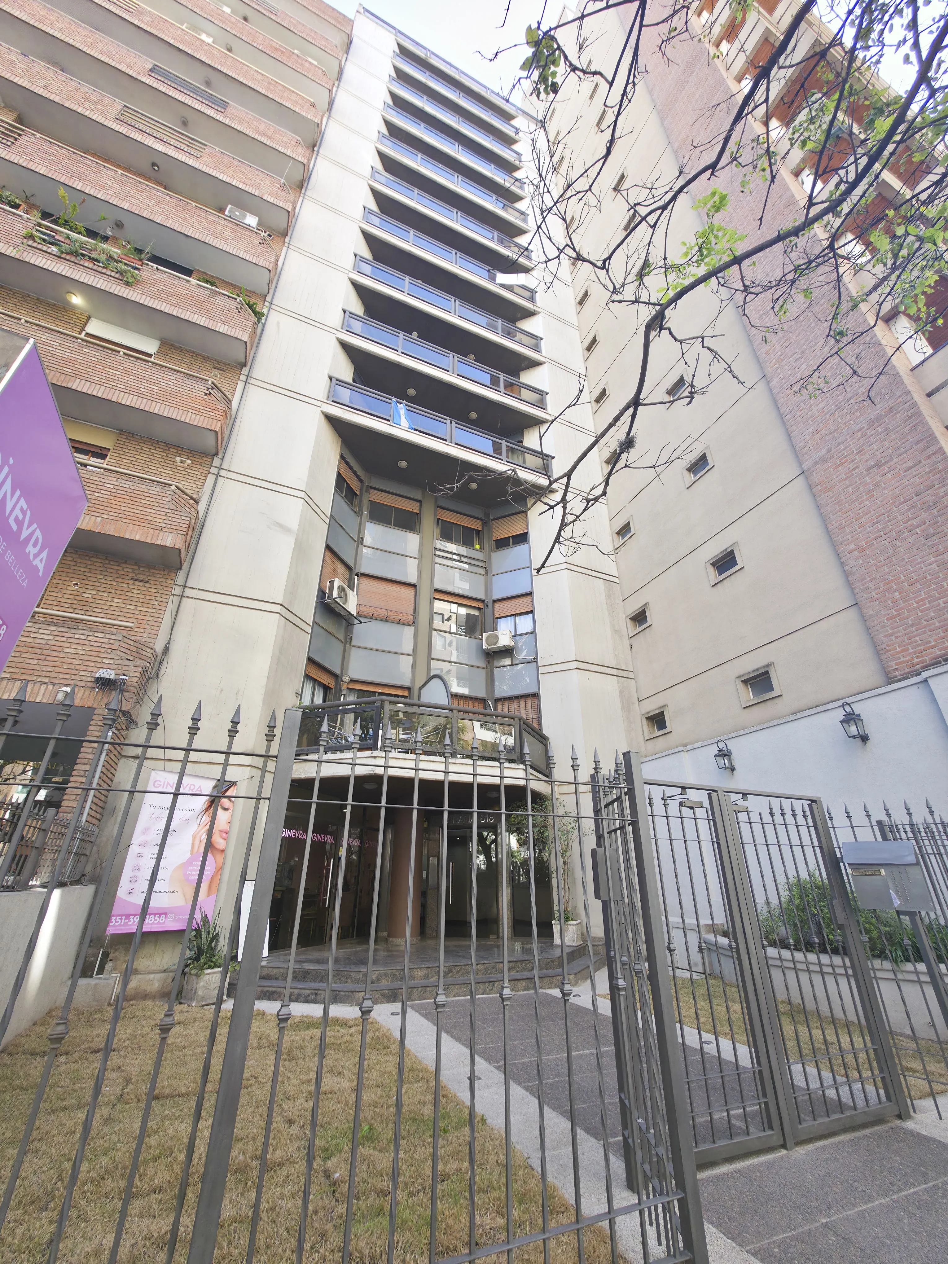 EXTERNO, BALCON, NUEVA CORDOBA, LUGAR PARA LAVARROPAS, PISO DE MADERA, CALLE PARANA 618