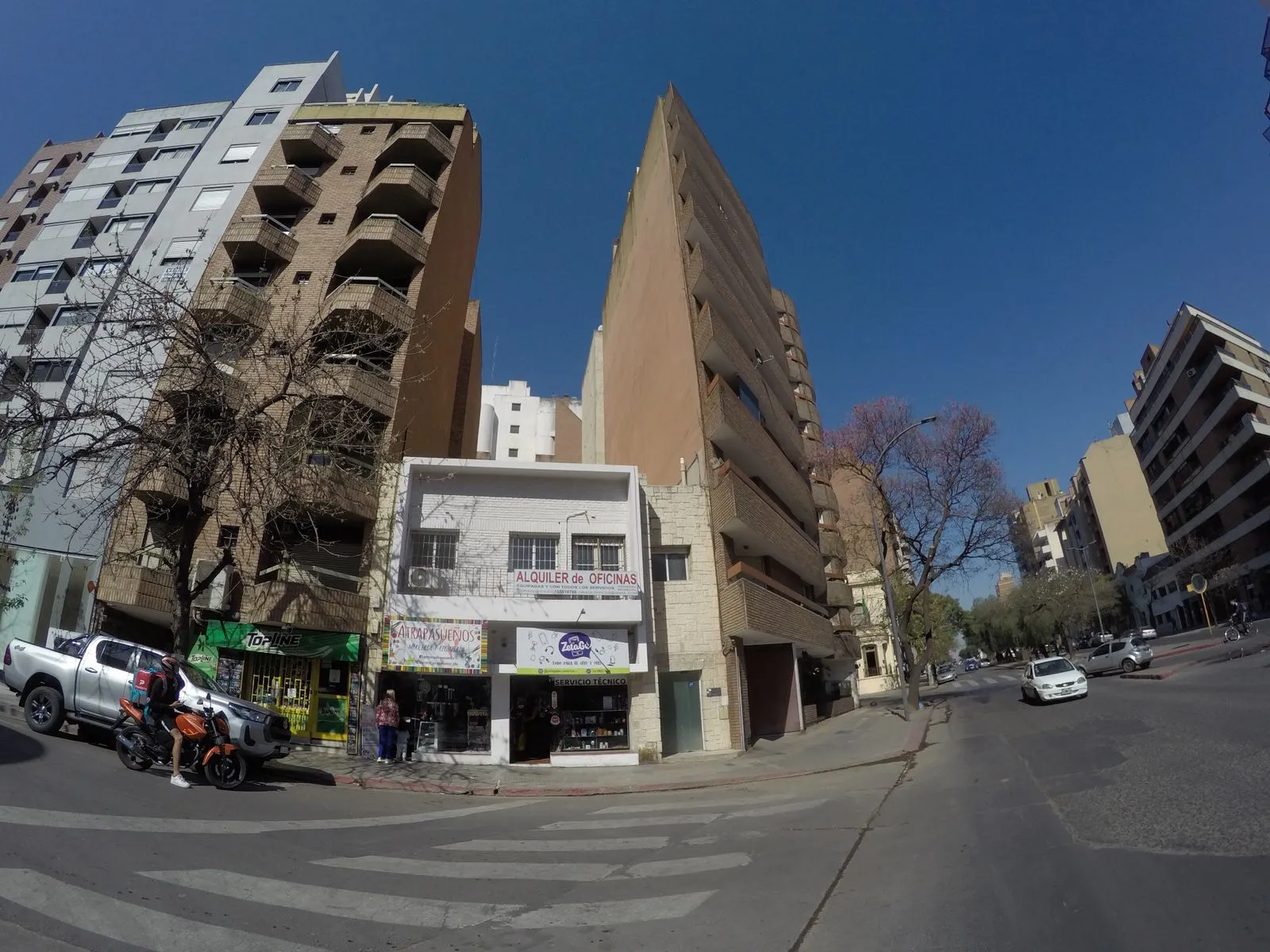 SE VENDEN OFICINAS EN B° NUEVA CORDOBA
