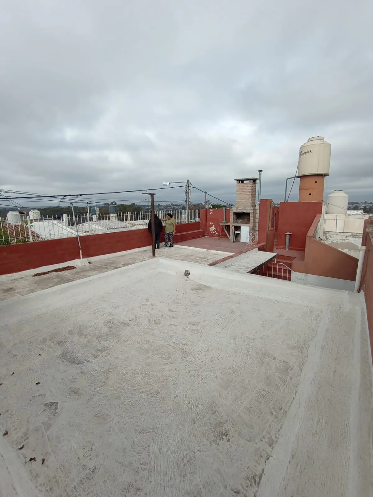 Casa a refaccionar sobre lote de 242 m² - Altos de General Paz
