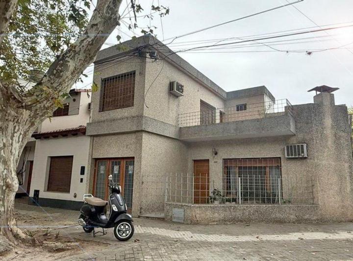 Casa · 186m² · 4 Ambientes · 2 Cocheras