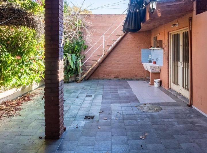 Casa · 194m² · 4 Ambientes · 1 Cochera