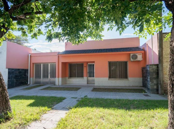Casa · 152m² · 3 Ambientes · 1 Cochera