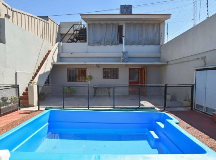 Casa · 192m² · 6 Ambientes · 1 Cochera
