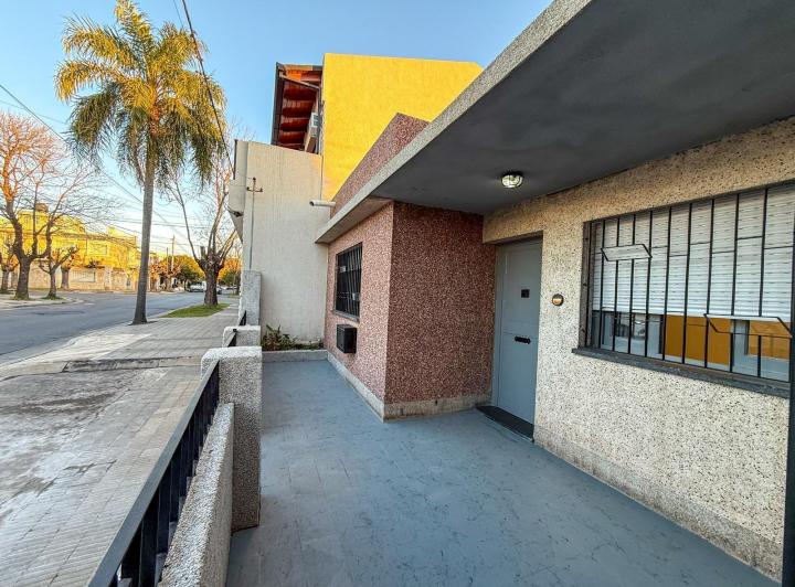 Casa · 75m² · 5 Ambientes