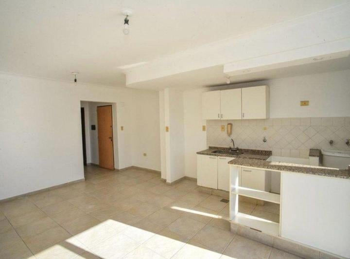 Departamento · 45m² · 2 Ambientes · 1 Cochera