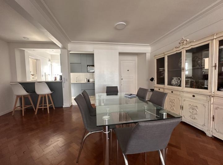 Departamento · 98m² · 5 Ambientes · 1 Cochera