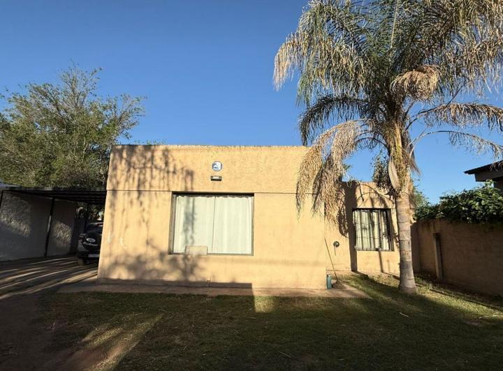 Casa · 720m² · 1 Cochera