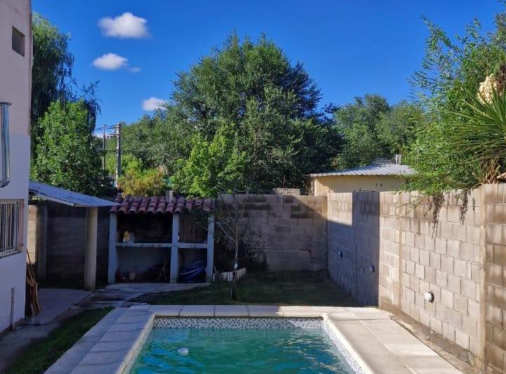 Casa · 105m² · 5 Ambientes · 1 Cochera