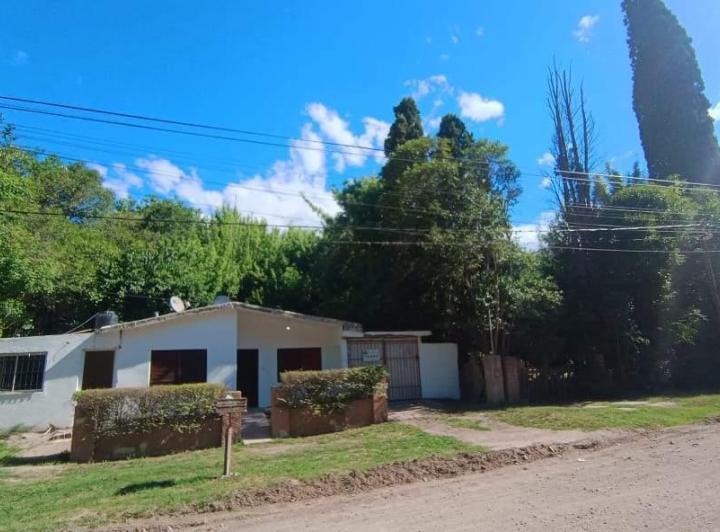 Casa · 78m² · 4 Ambientes · 3 Cocheras