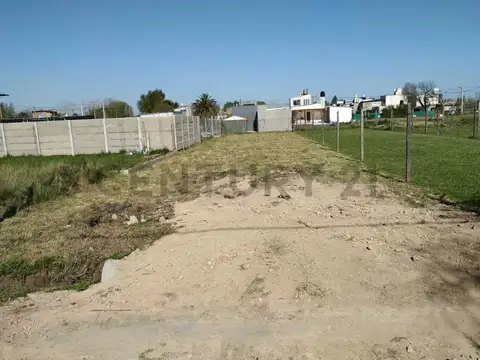 Terreno en Venta en Villa Parque Sicardi, Partido de La Plata