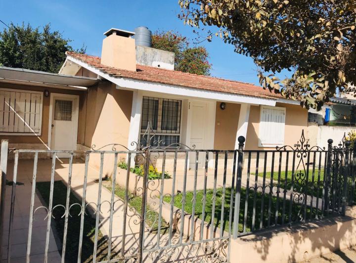 Casa · 124m² · 6 Ambientes · 1 Cochera