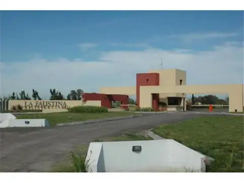 Terreno en Venta en La Faustina, Countries y Barrios Cerrados en la Plata