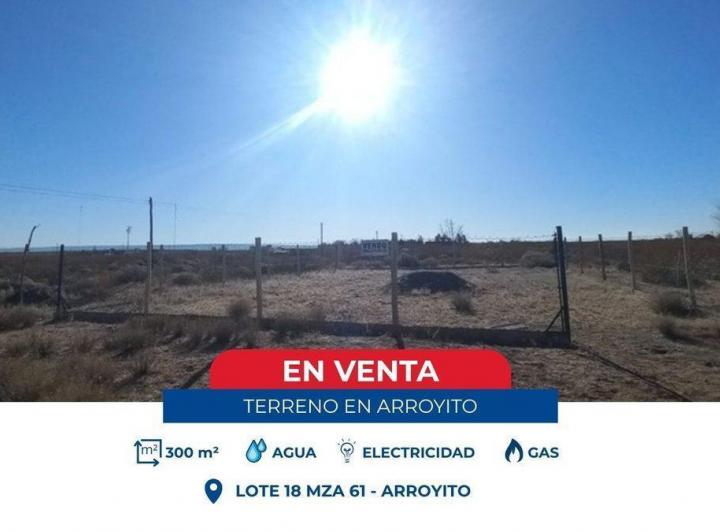 Terreno · 300m²