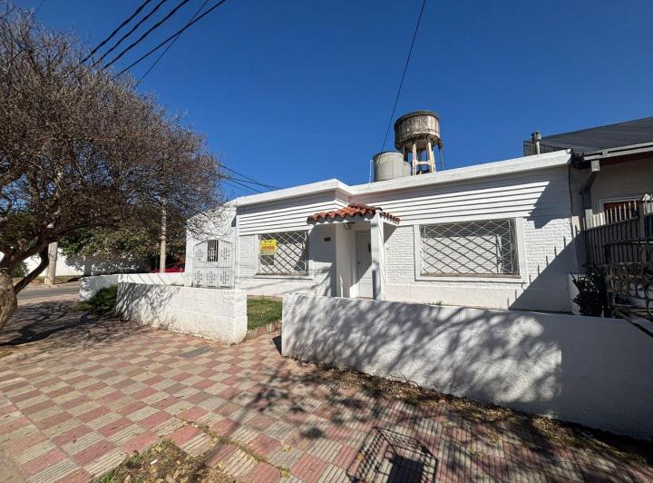 Casa · 138m² · 5 Ambientes · 1 Cochera