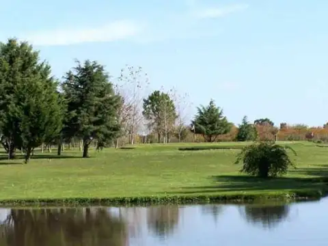 Terreno en Venta en Las Brisas Country Club, Countries y Barrios Cerrados en Pilar