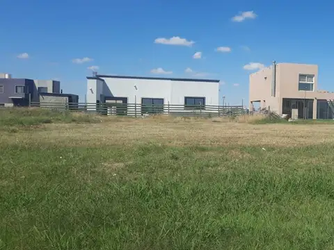 Terreno en Venta en Santa Clara Al Sur, Countries y Barrios Cerrados en San Vicente