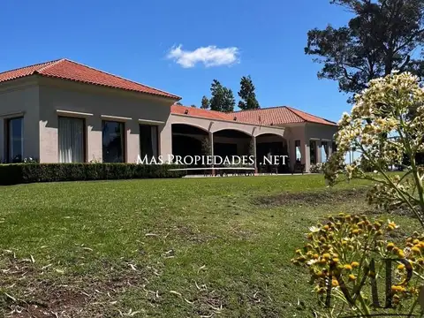 Terreno en Venta en San Lucas, Canning