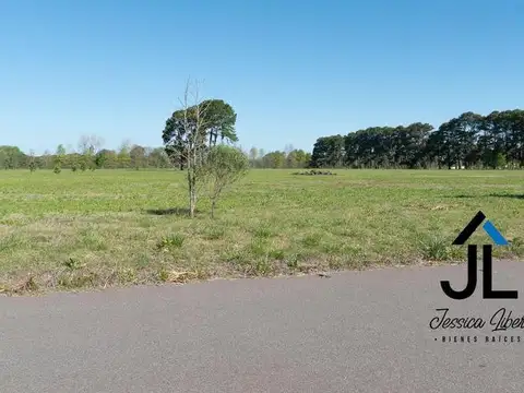 Terreno en Venta en Los Pinares Country Club, Countries y Barrios Cerrados en Exaltacion de la Cruz
