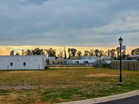 Terreno en Venta en Pilar Del Este - Santa Elisa, Countries y Barrios Cerrados en Pilar
