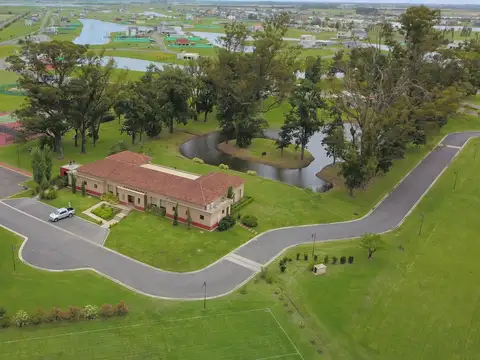 Terreno en Venta en San Lucas, Canning