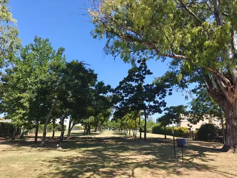Terreno en Venta en Pilar Del Este, Countries y Barrios Cerrados en Pilar