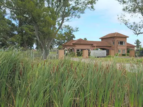 Terreno en Venta en San Lucas, Canning