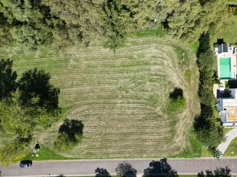 Terreno en Venta en Los Pinares Country Club, Countries y Barrios Cerrados en Exaltacion de la Cruz