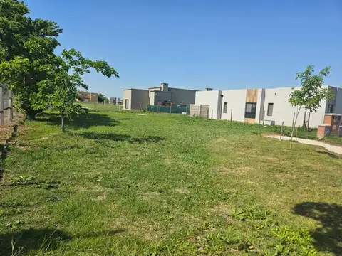 Terreno en Venta en Pilar del Este - Santa Lucia, Countries y Barrios Cerrados en Pilar